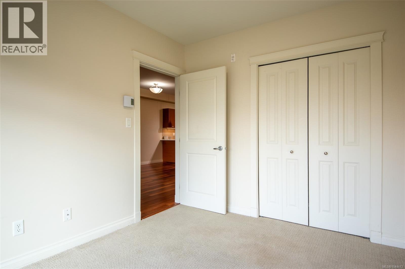 202 2380 Brethour Ave Property Photo 22