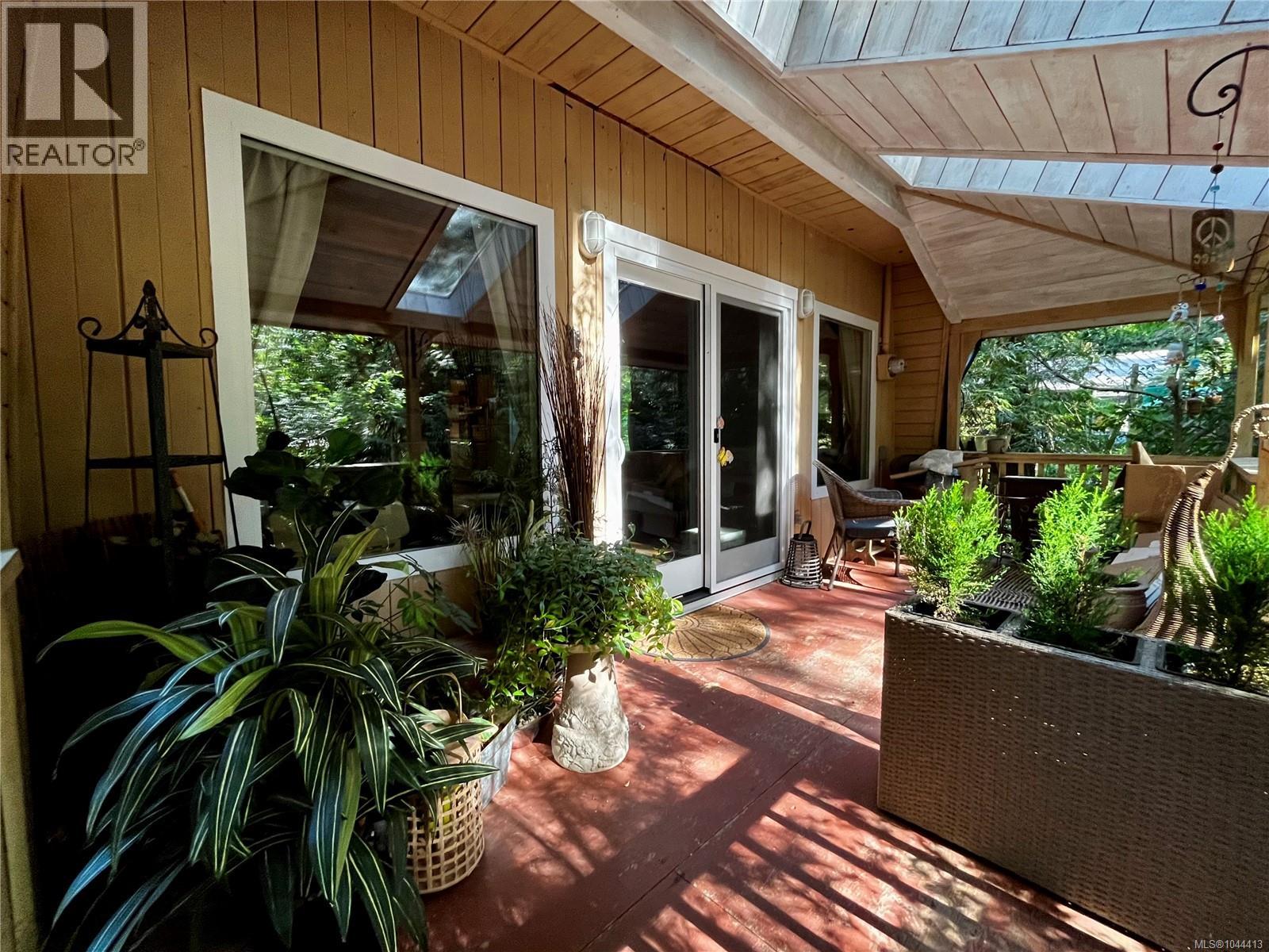 387 Lyngail Pl Property Photo 29