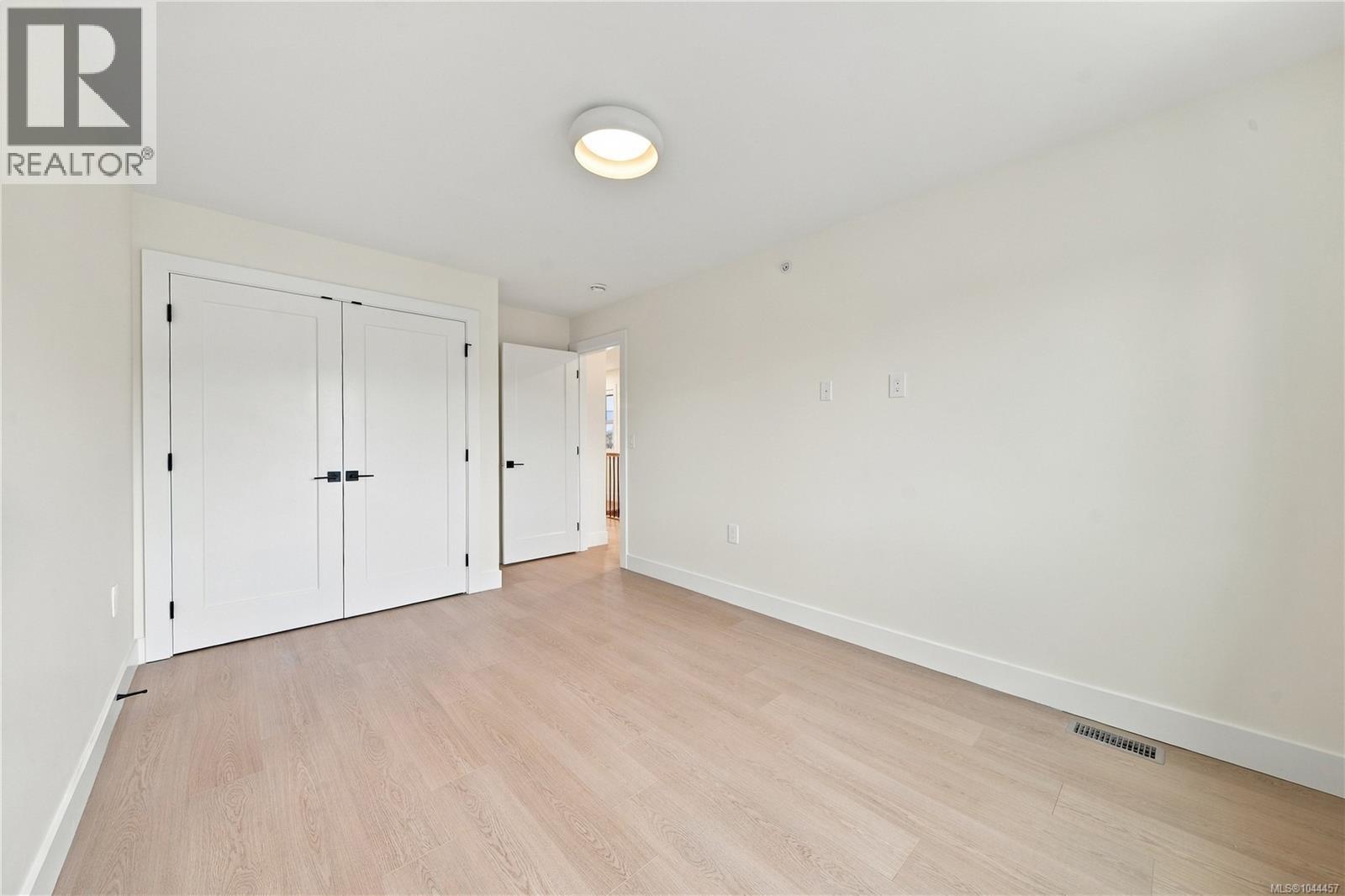 817 Blackbird Pl Property Photo 25