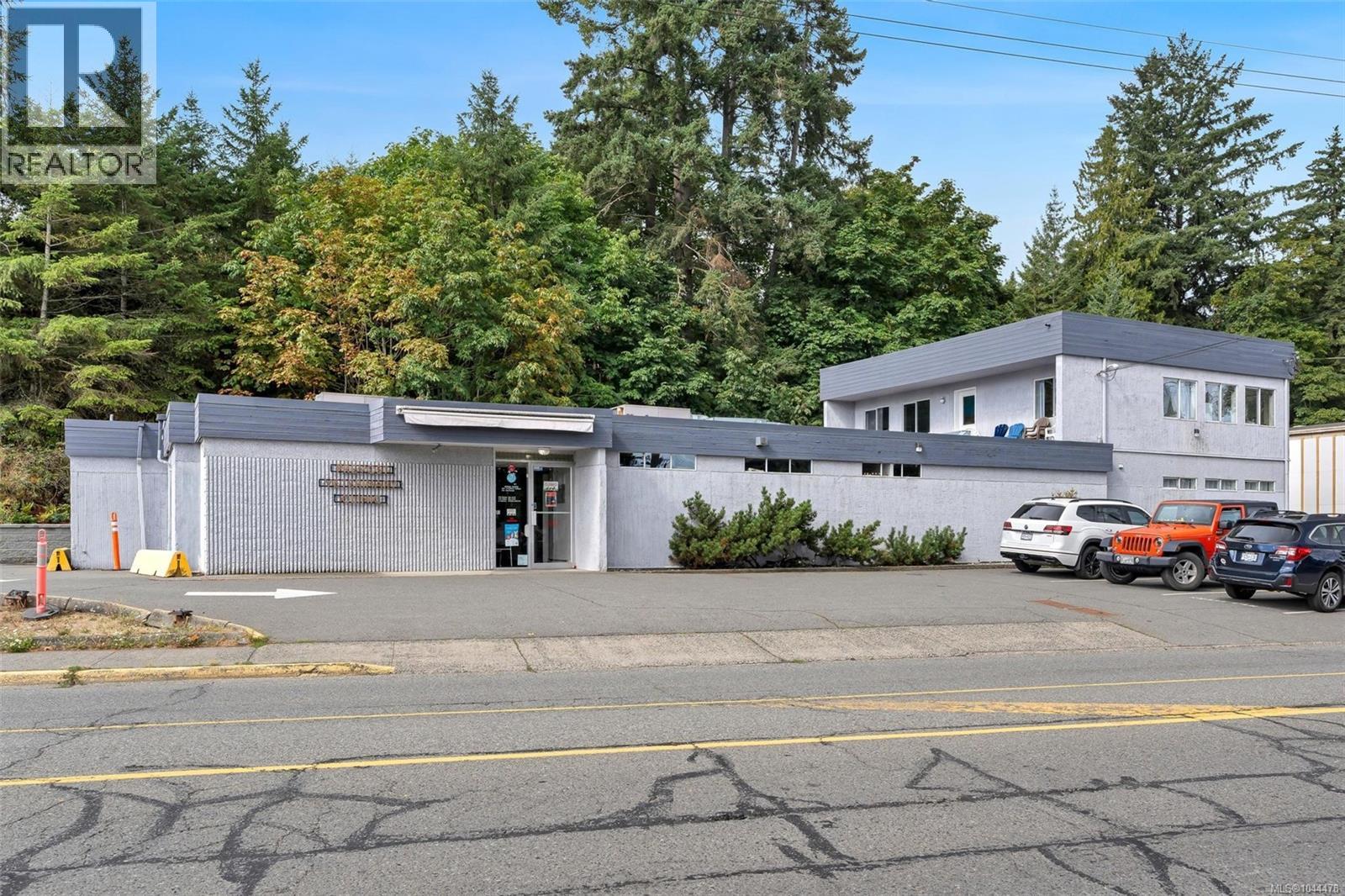 1057+1033 Canada Ave Property Photo 1