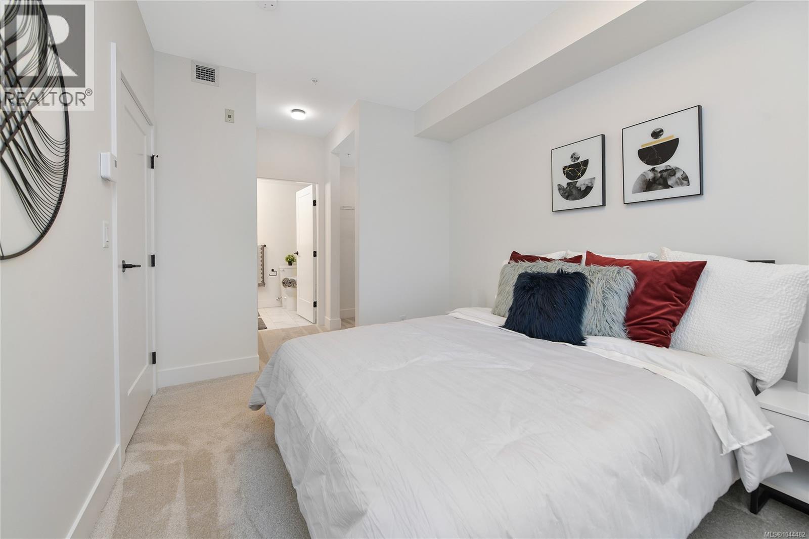 306 1114 Samar Cres Property Photo 21