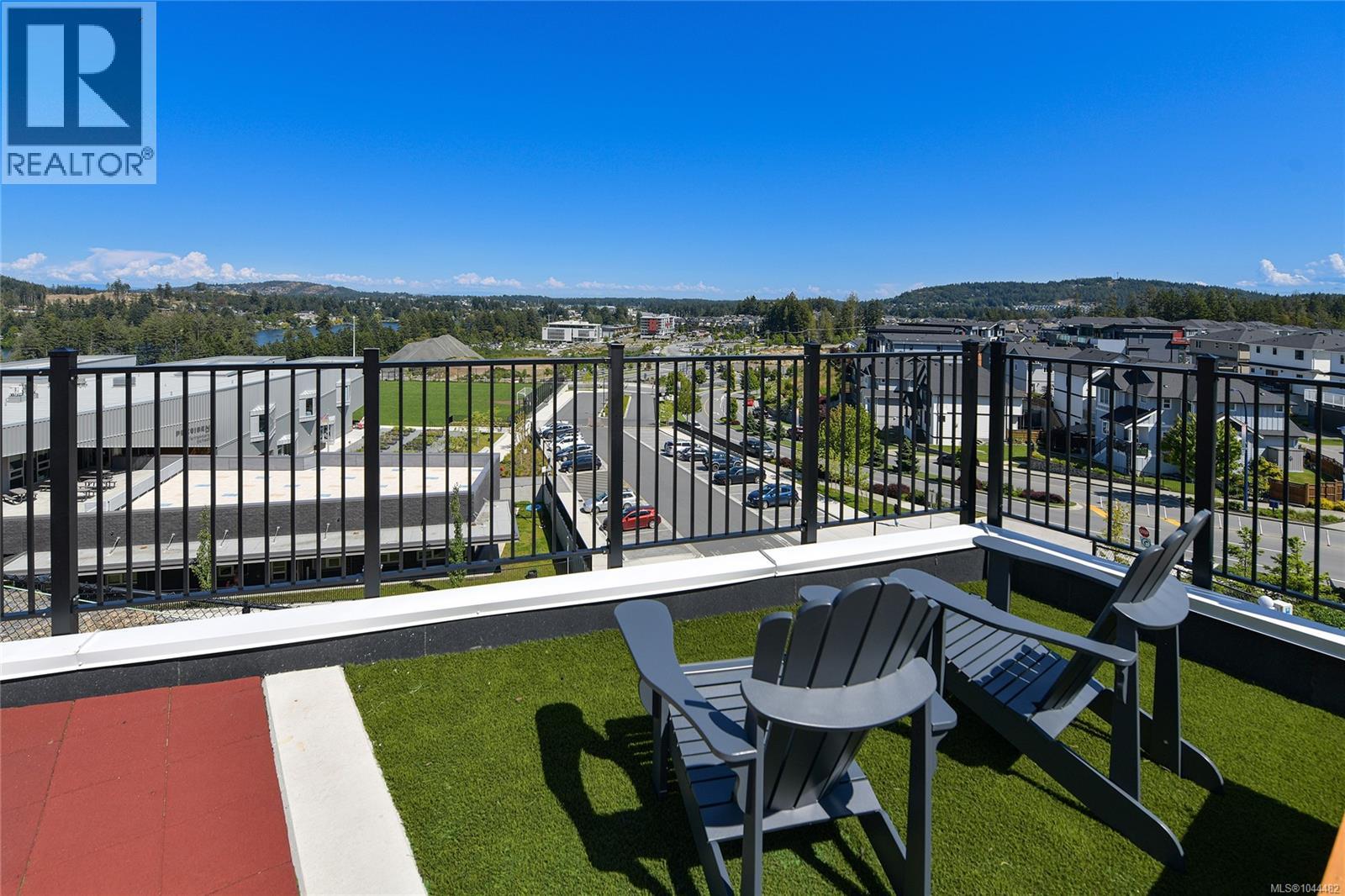 306 1114 Samar Cres Property Photo 43