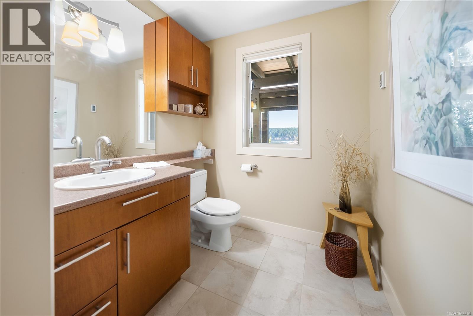 1157 West Rd Property Photo 65