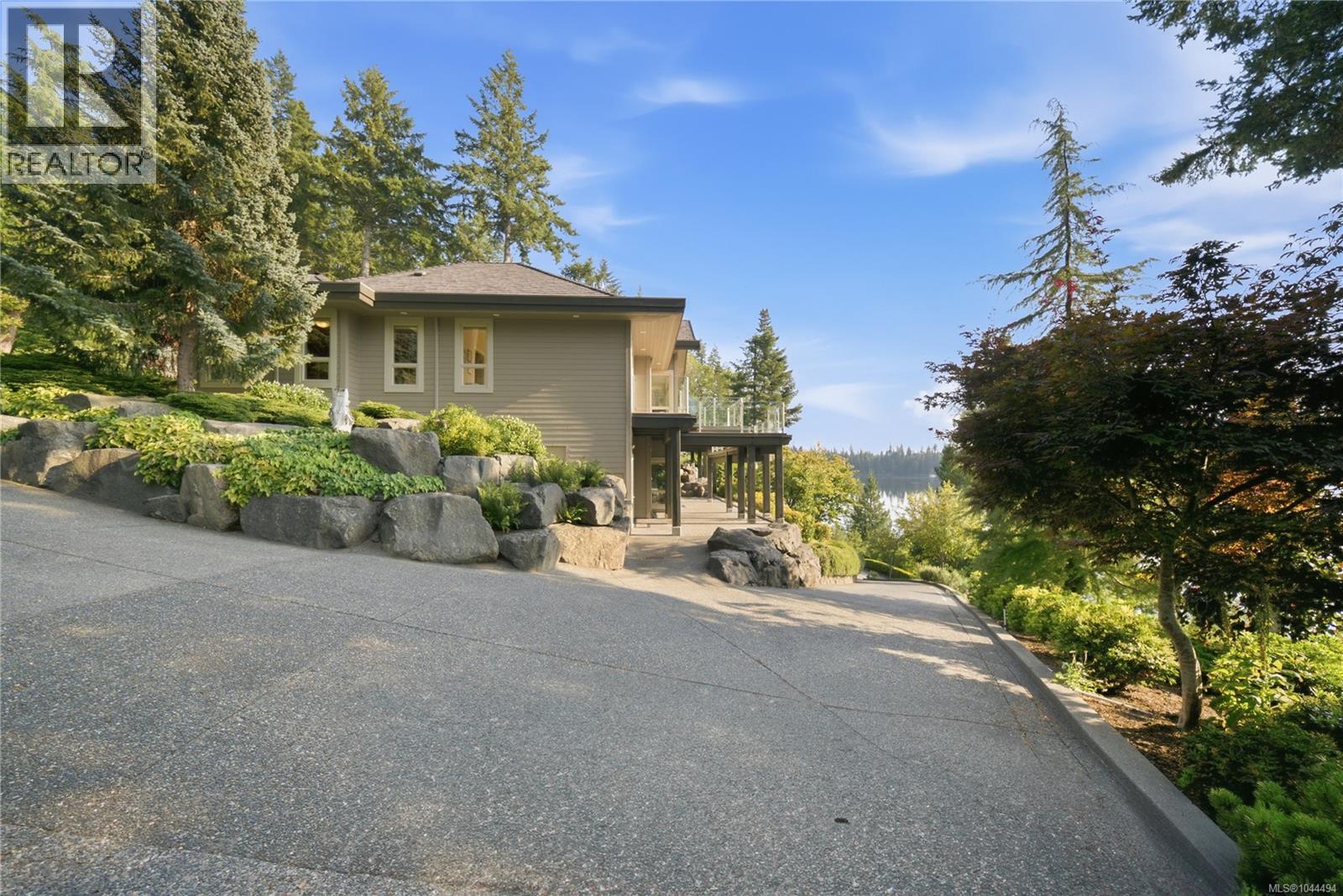 1157 West Rd Property Photo 69