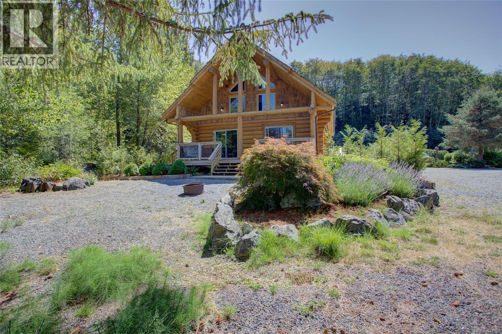 7 8631 South Shore Rd Property Photo 1