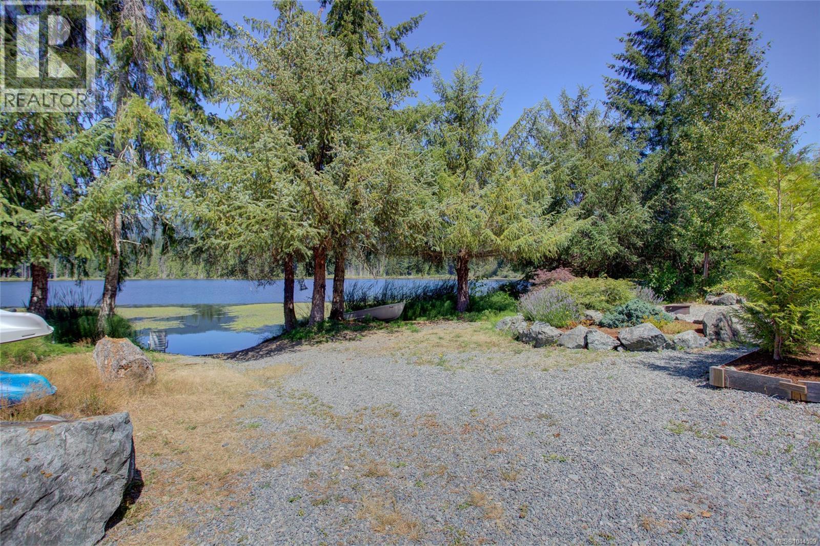 7 8631 South Shore Rd Property Photo 3