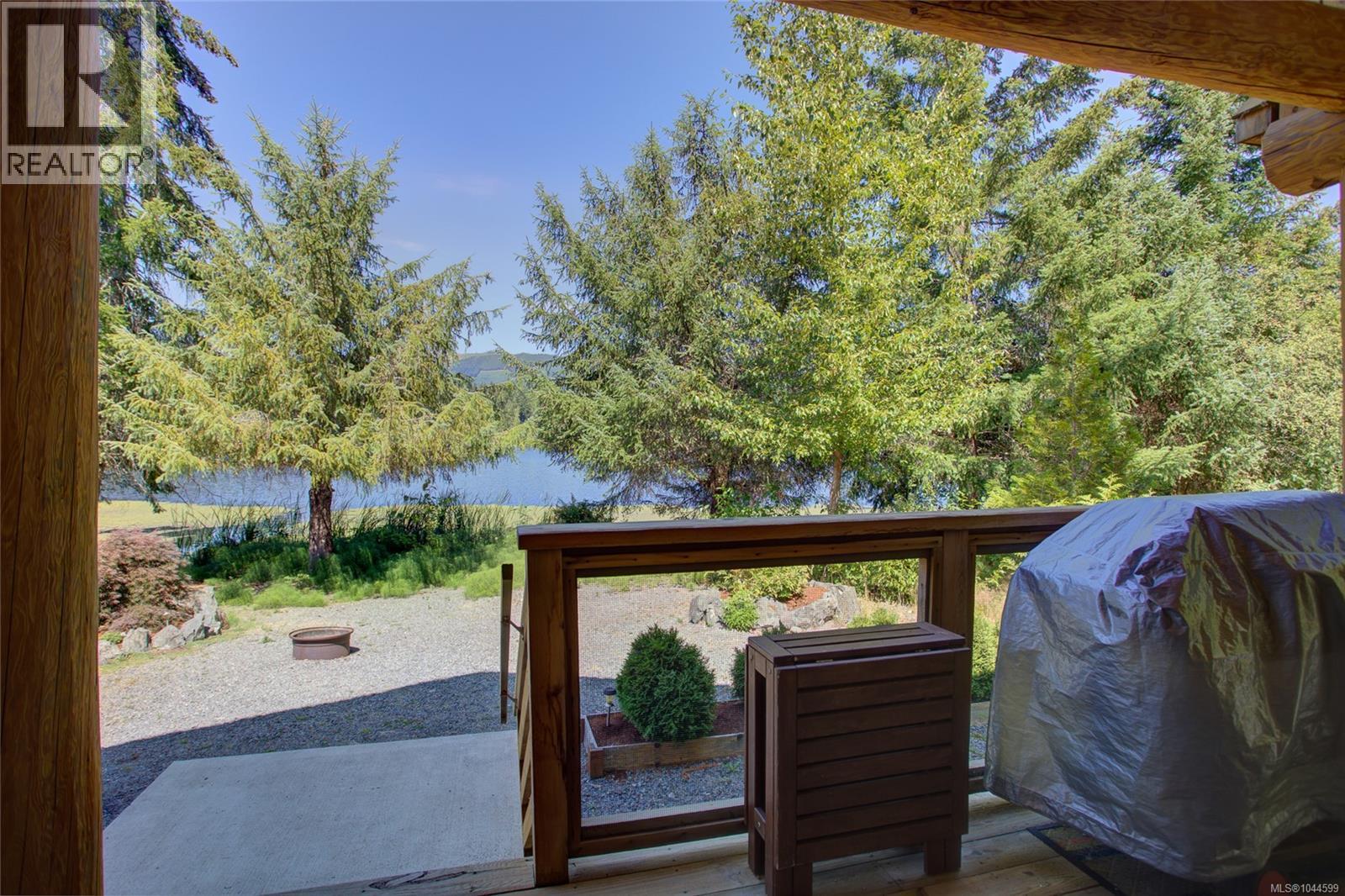 7 8631 South Shore Rd Property Photo 7