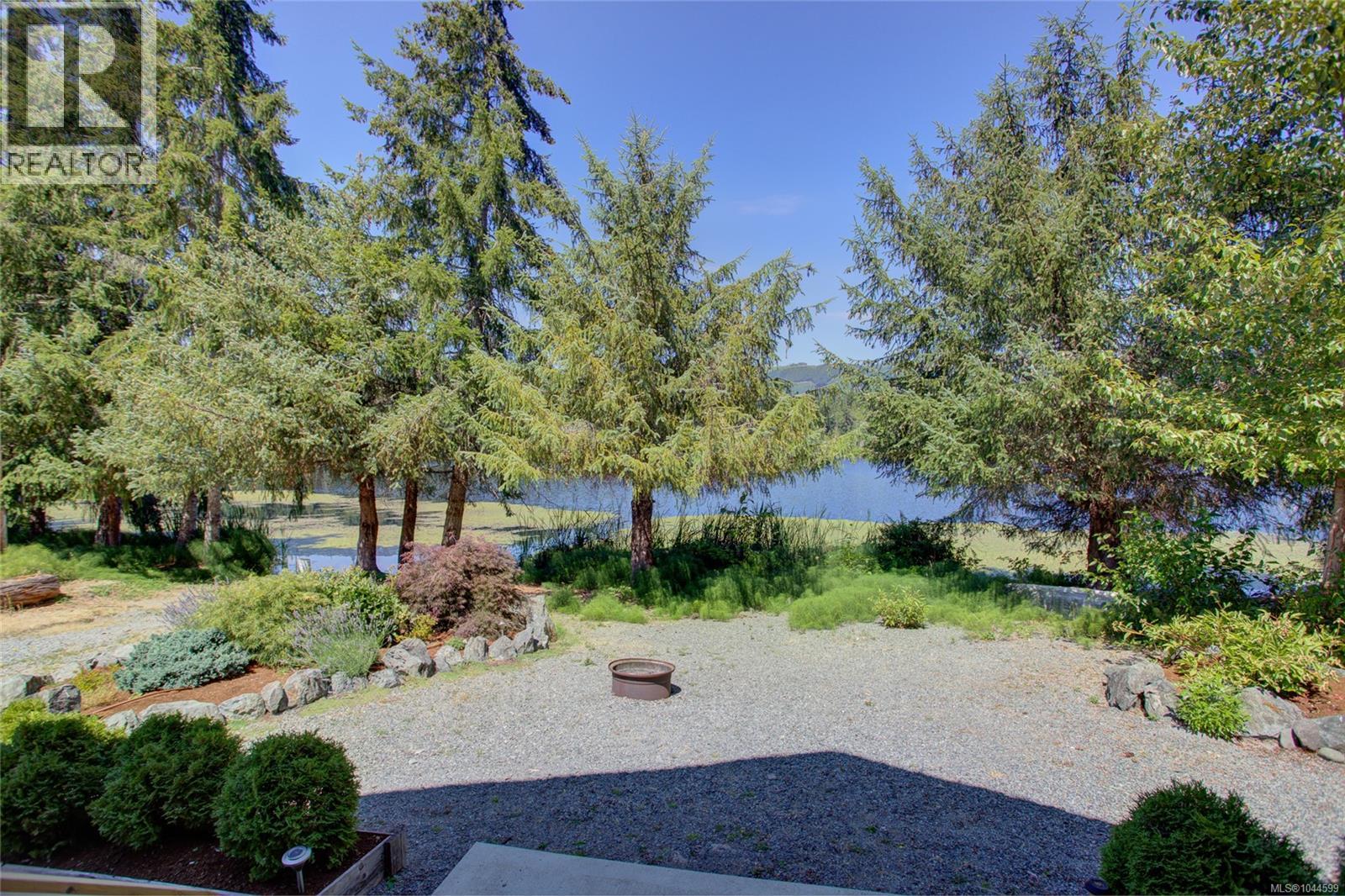 7 8631 South Shore Rd Property Photo 12