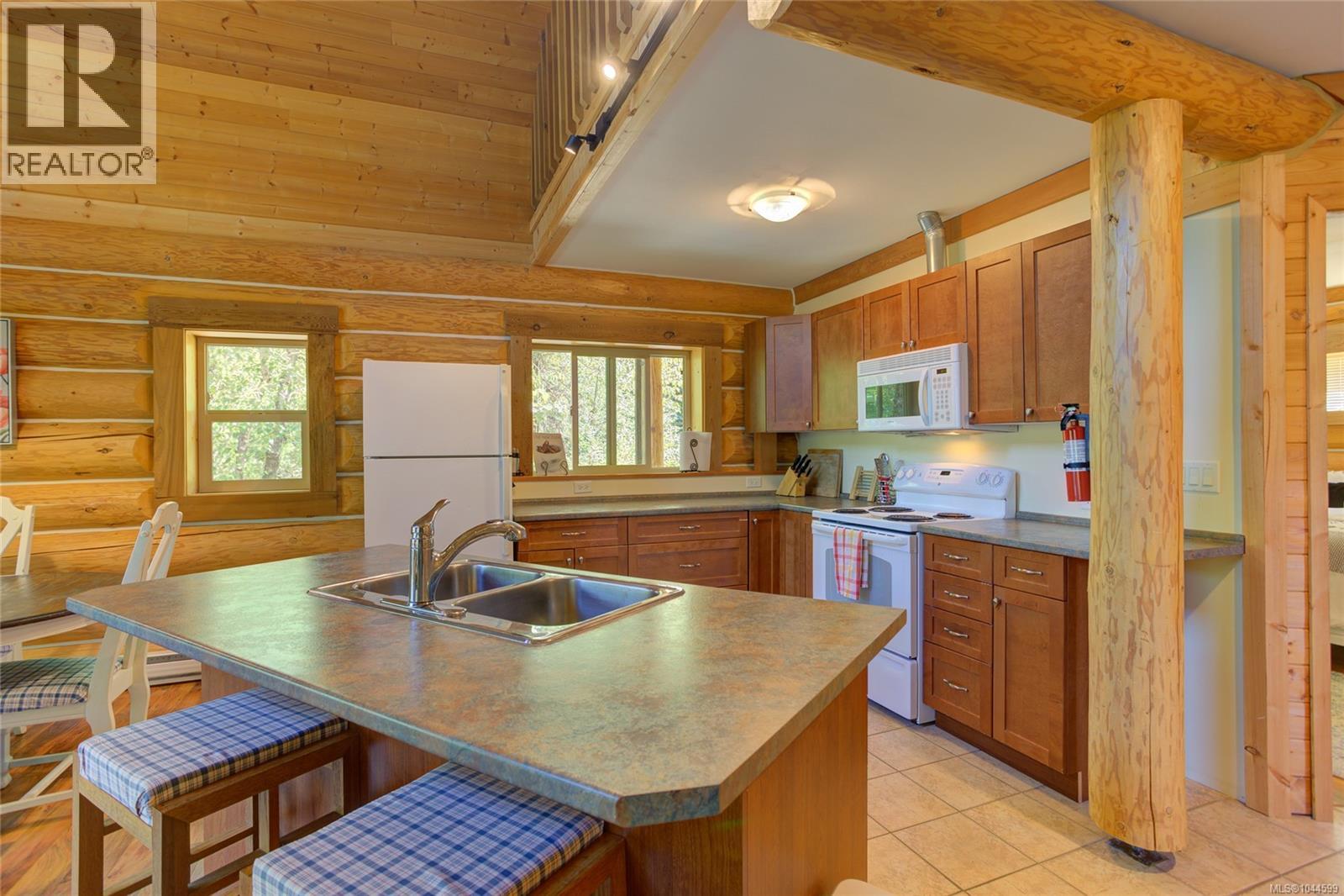 7 8631 South Shore Rd Property Photo 20