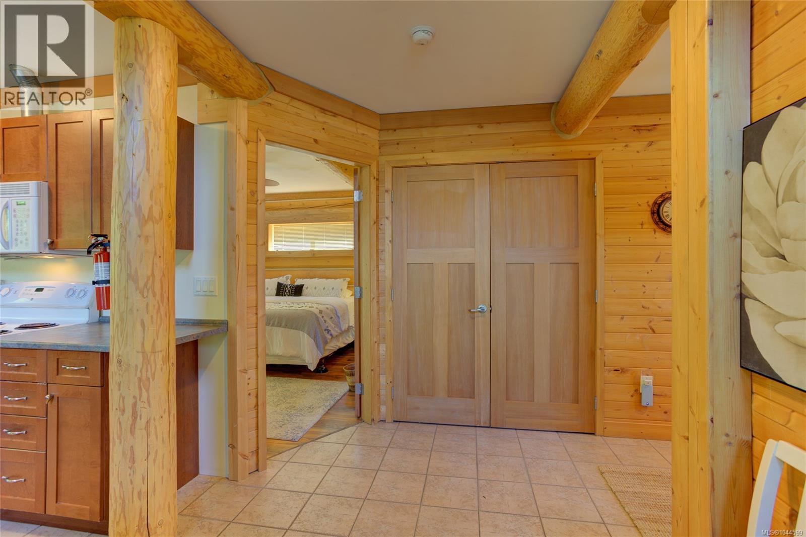 7 8631 South Shore Rd Property Photo 55