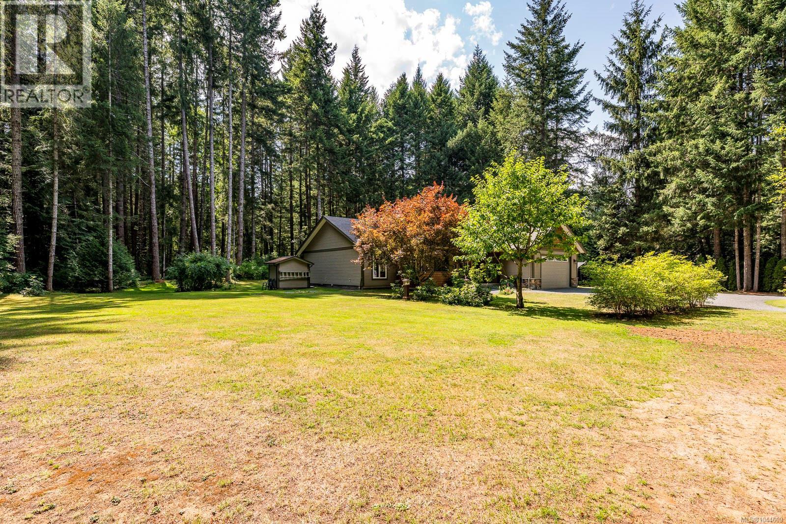 307 Bates Dr Property Photo 44