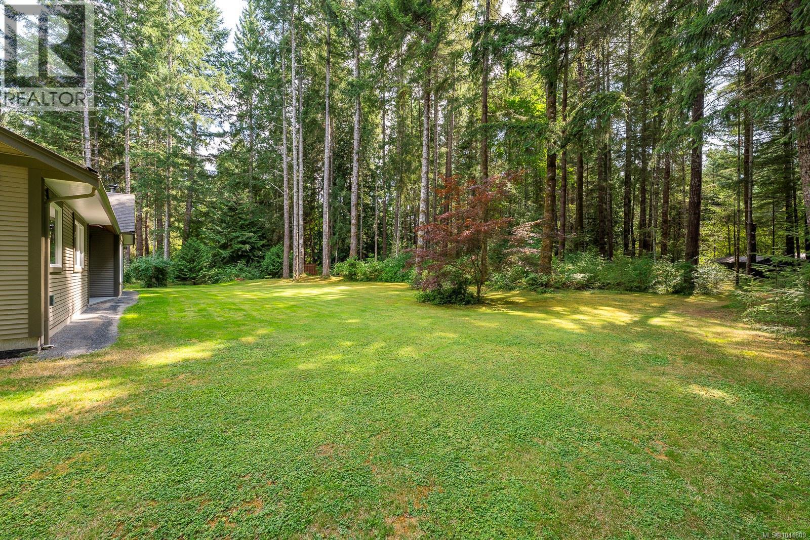 307 Bates Dr Property Photo 63