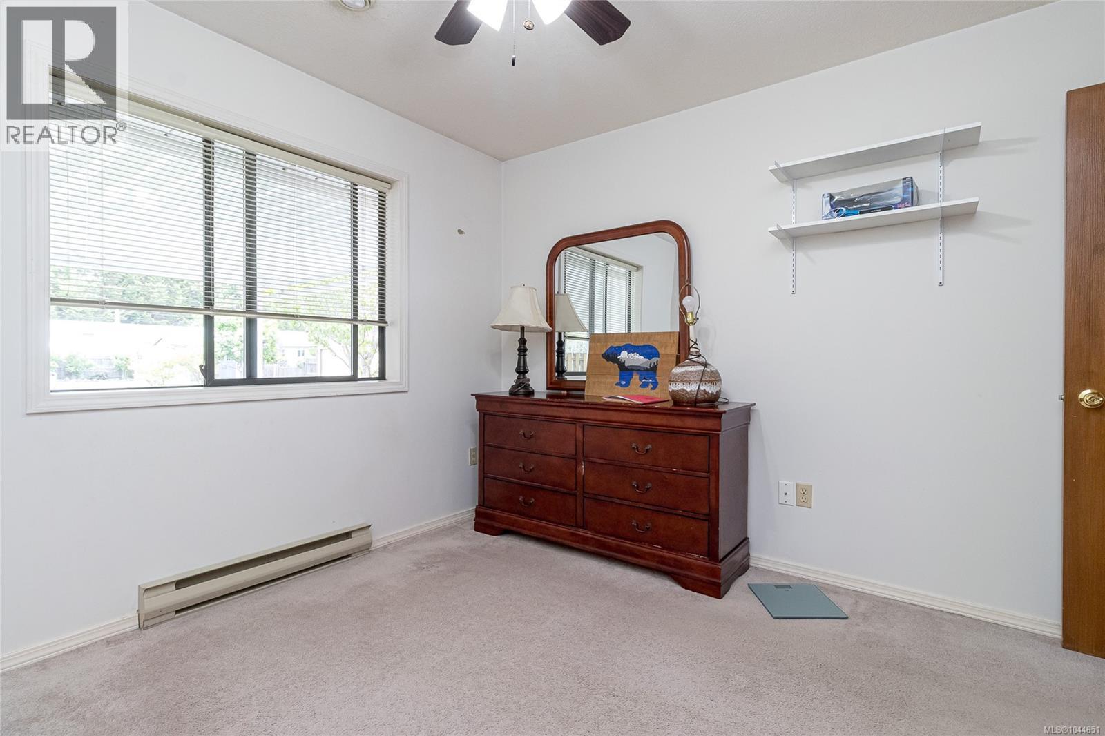 851 Breakwater Rd Property Photo 19