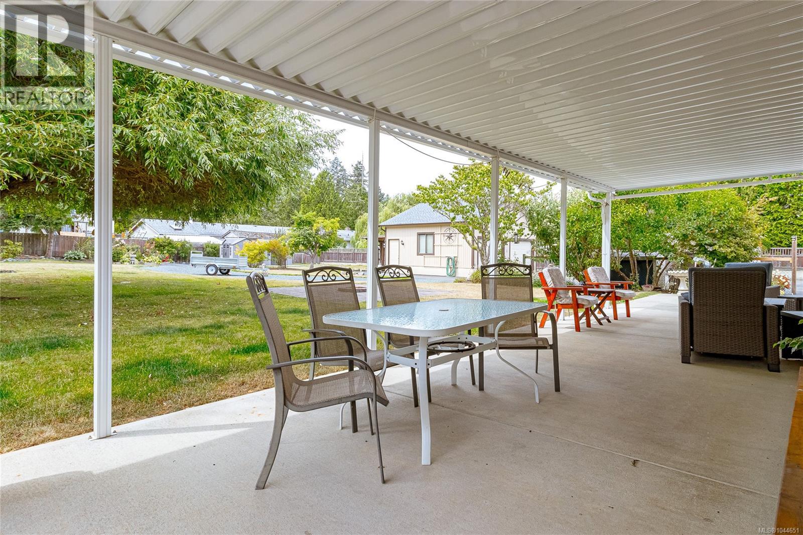 851 Breakwater Rd Property Photo 29