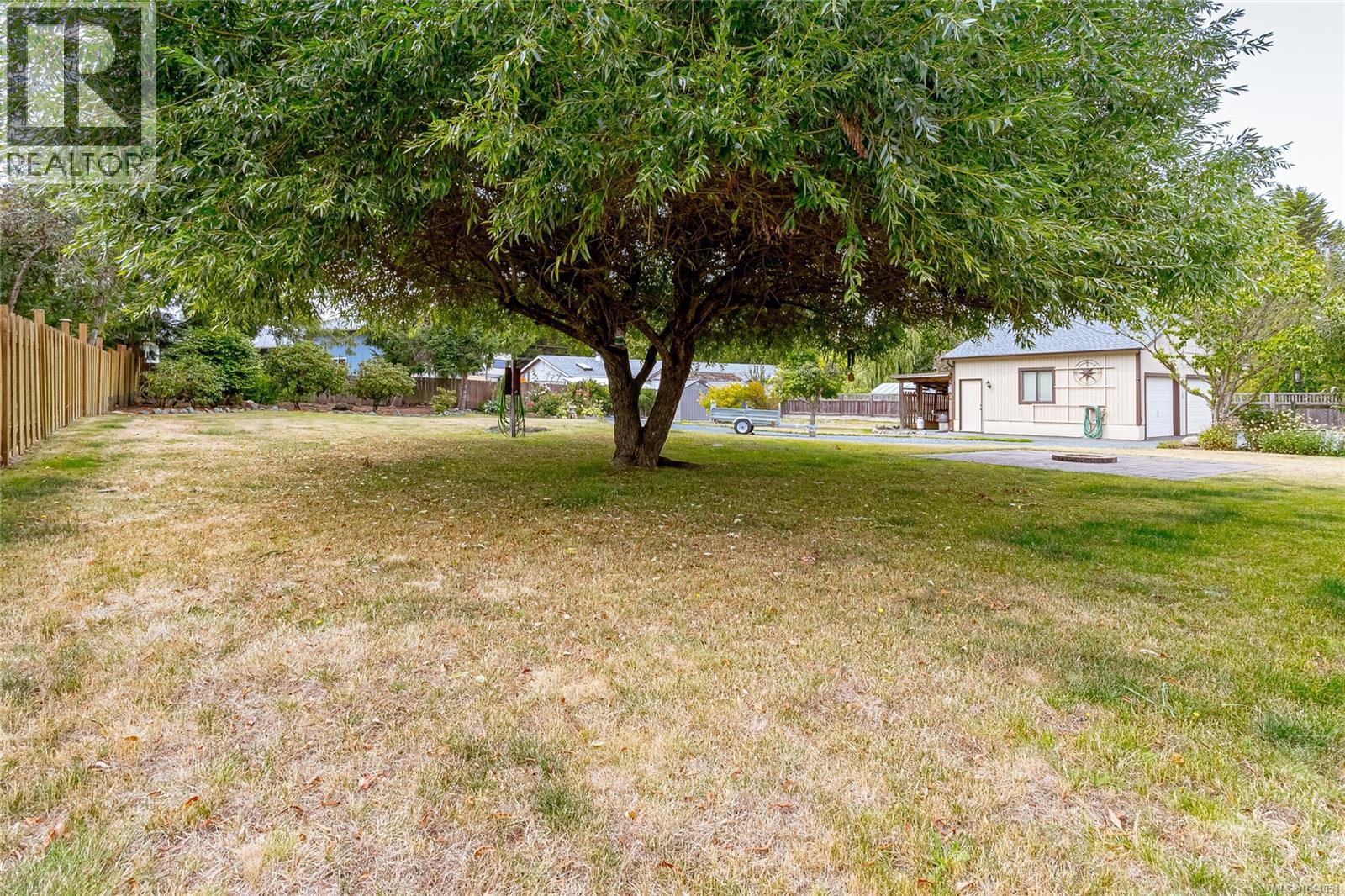 851 Breakwater Rd Property Photo 33