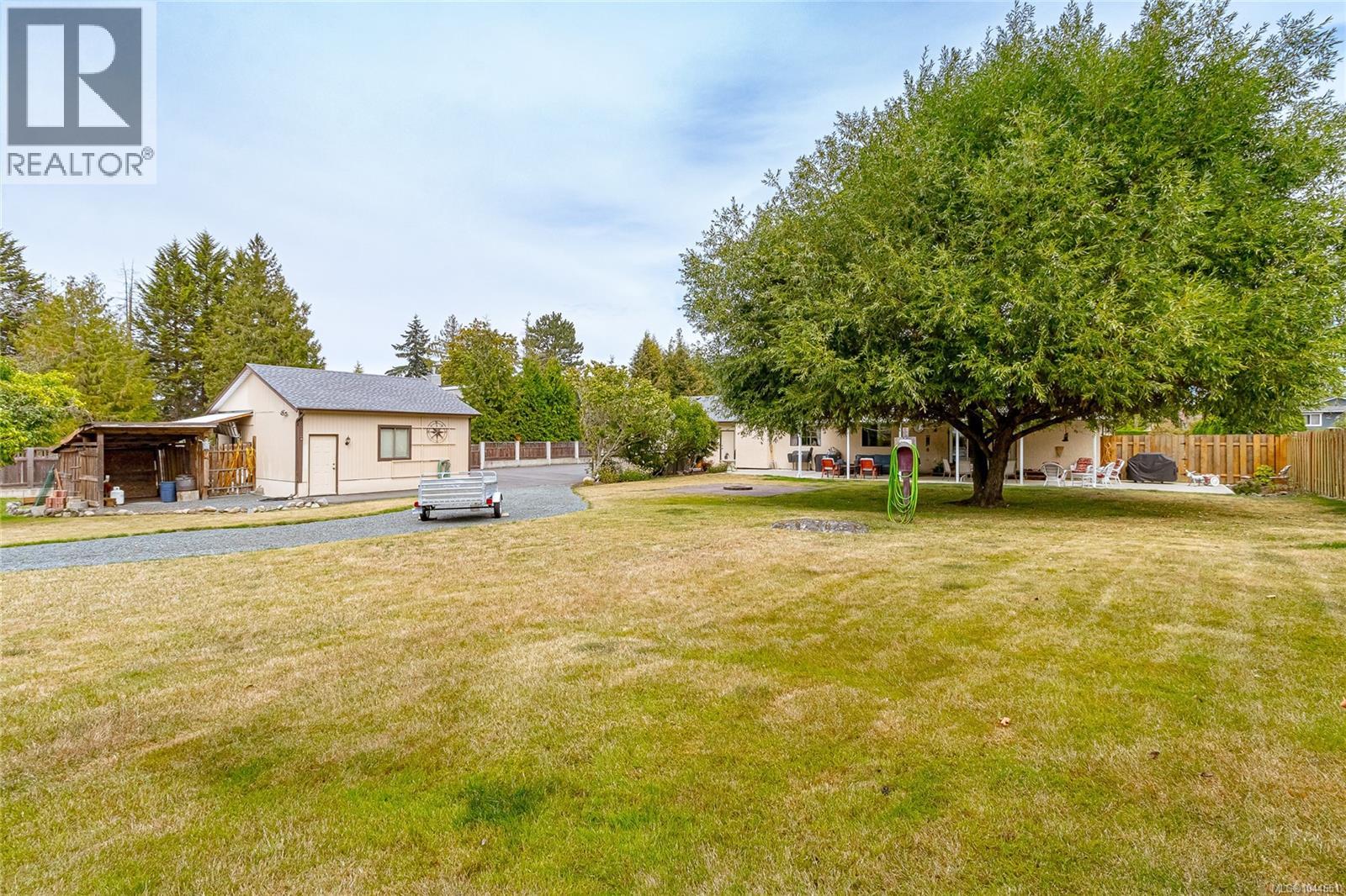 851 Breakwater Rd Property Photo 35