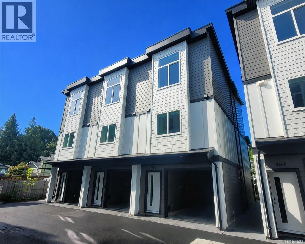 963 Snapdragon Crt Property Photo 26