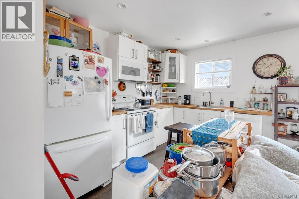 426 & 426a Buller St Property Photo 23