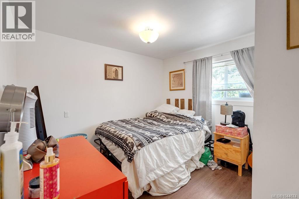 426 & 426a Buller St Property Photo 35