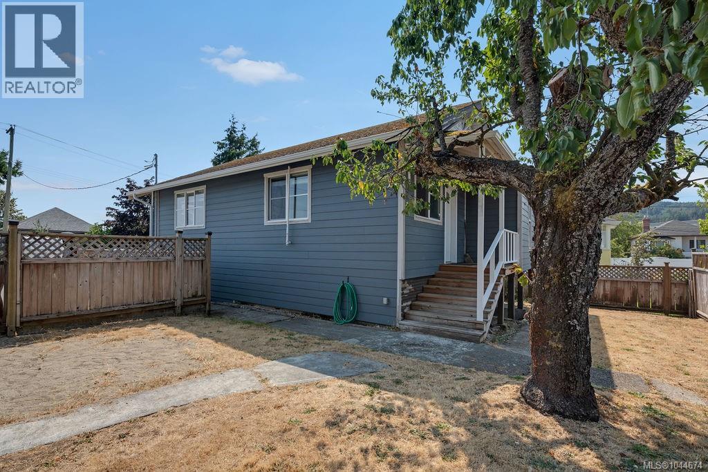 426 & 426a Buller St Property Photo 61