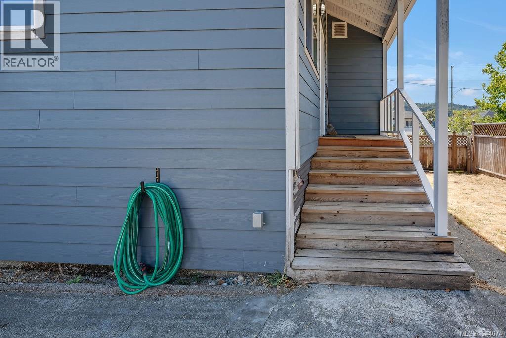 426 & 426a Buller St Property Photo 82