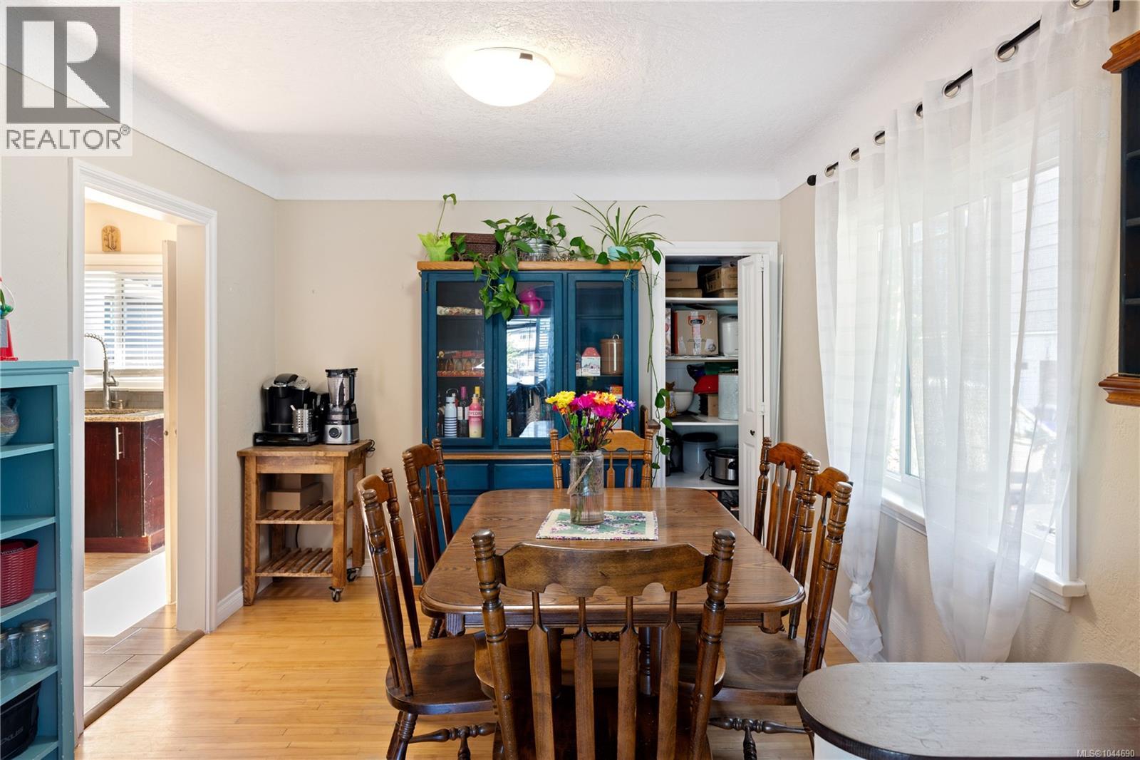 3354 Vision Way Property Photo 6