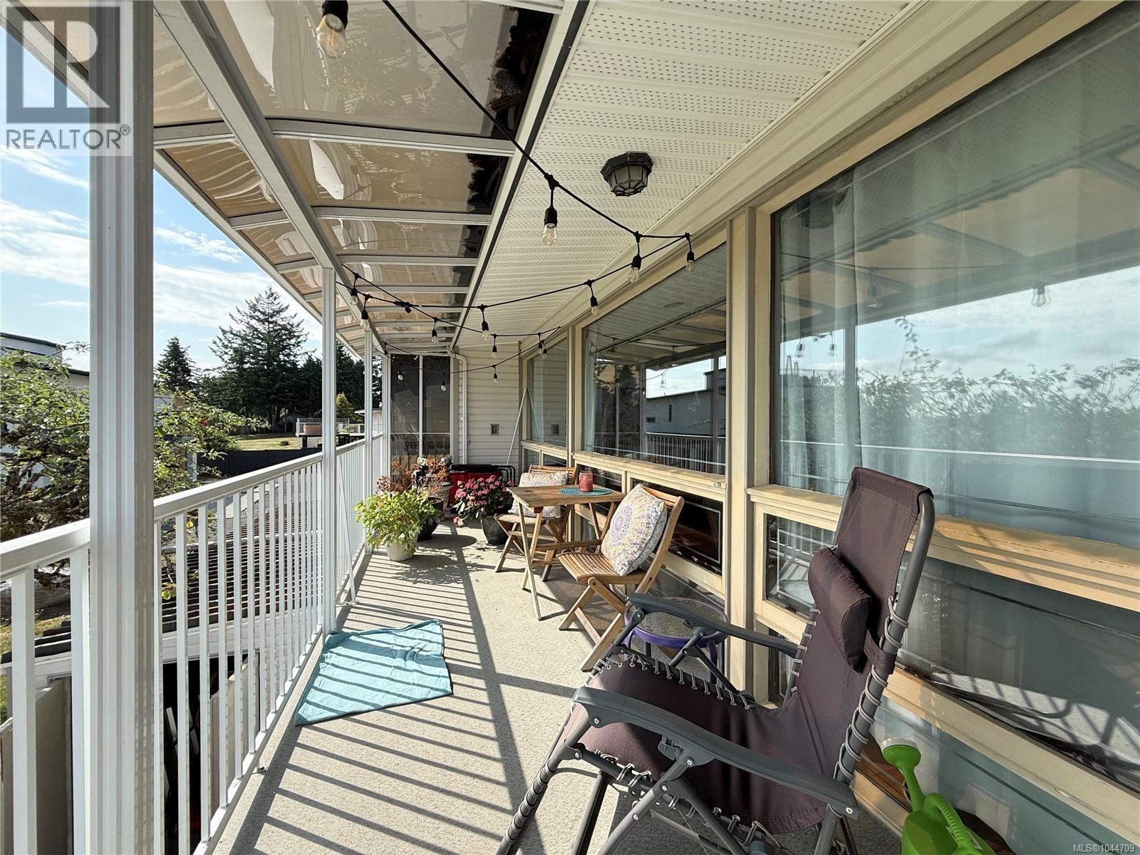 4453 Barclay Rd Property Photo 13