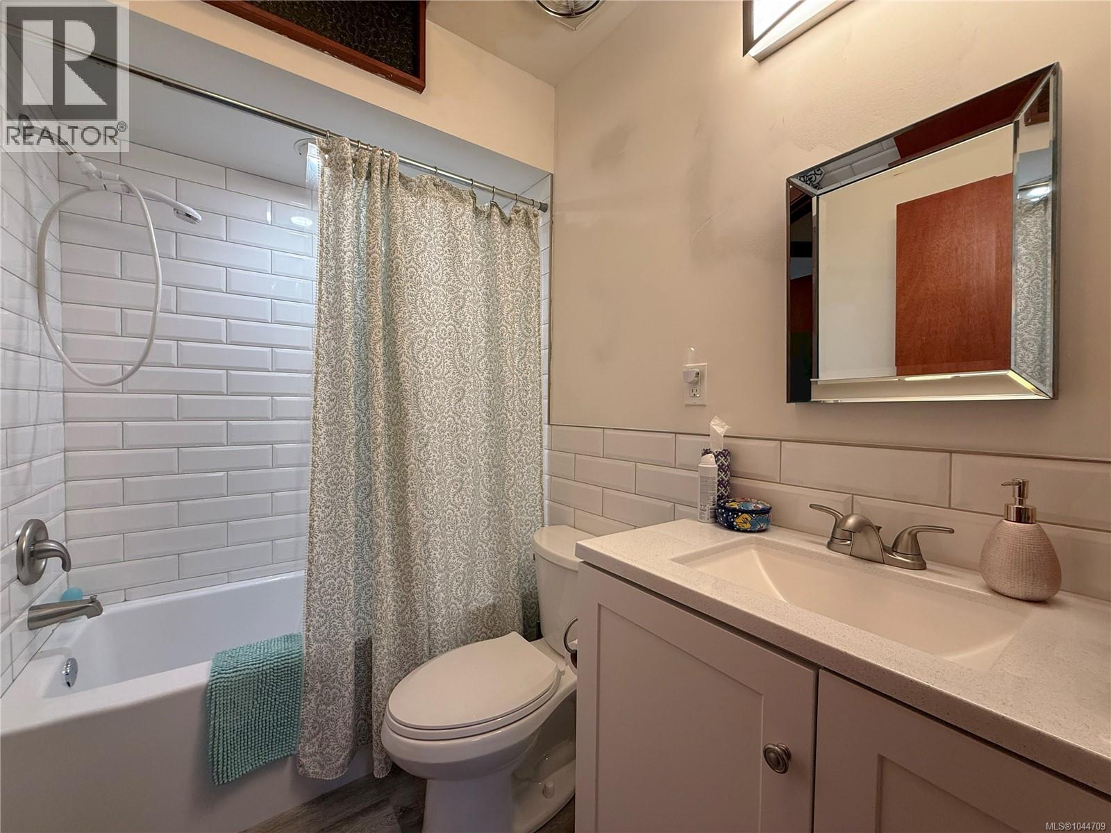 4453 Barclay Rd Property Photo 19
