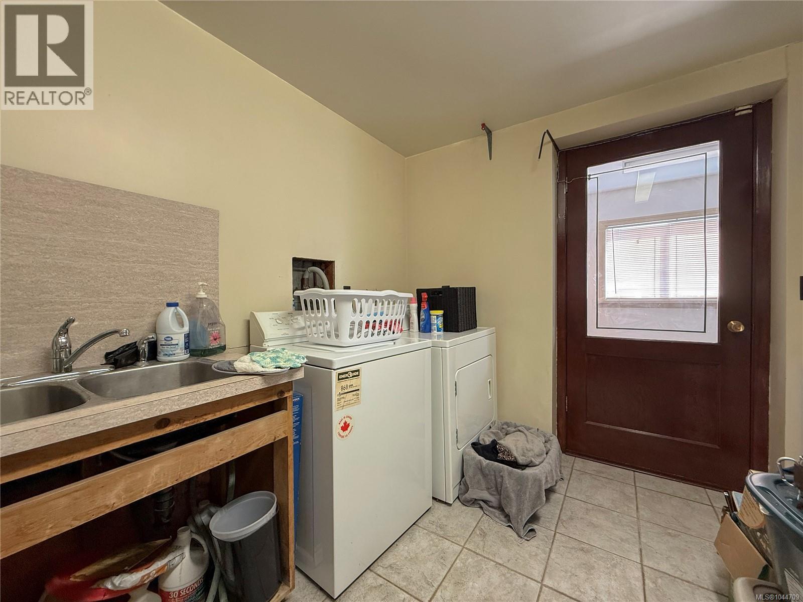 4453 Barclay Rd Property Photo 21