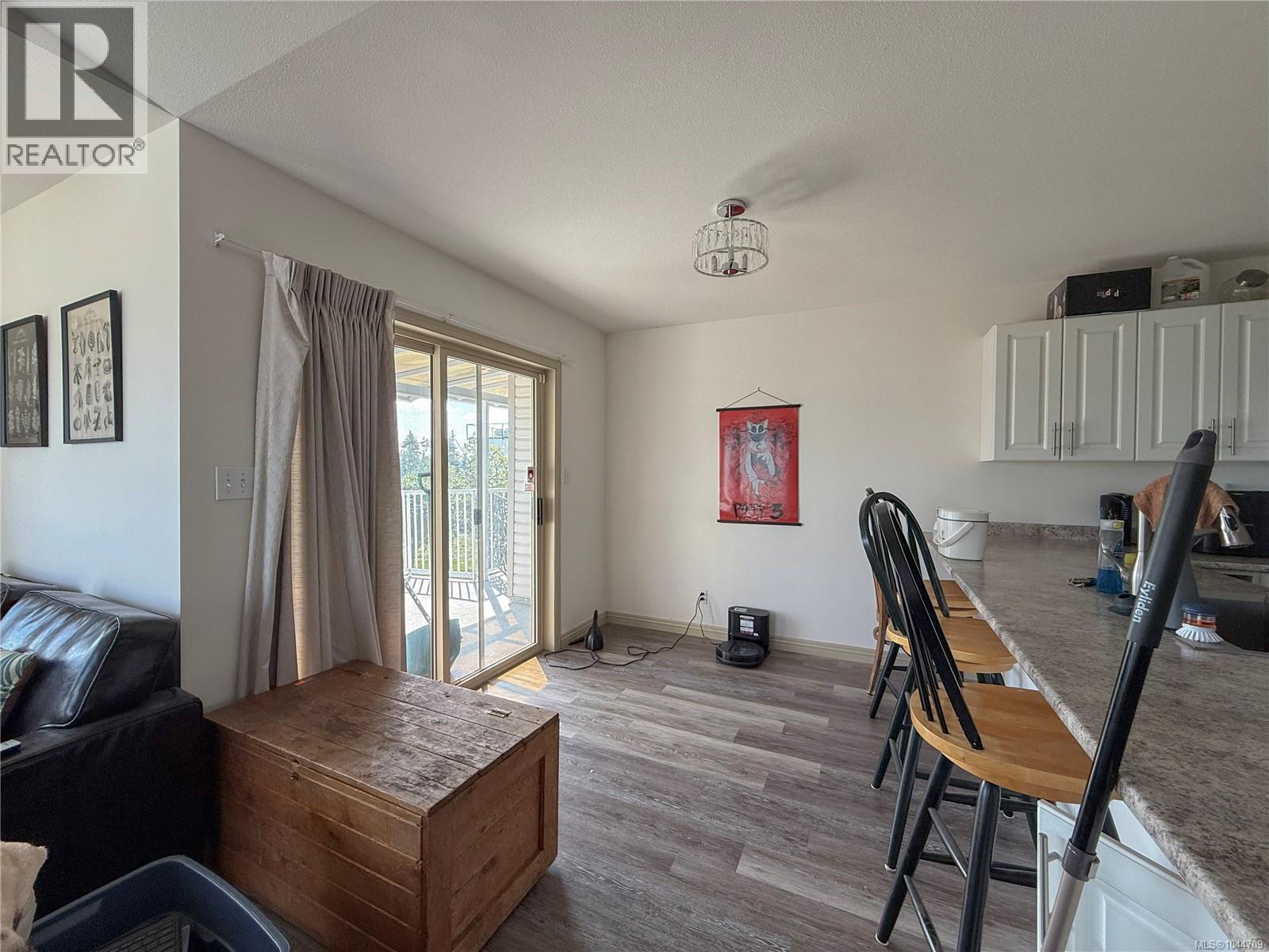 4453 Barclay Rd Property Photo 34
