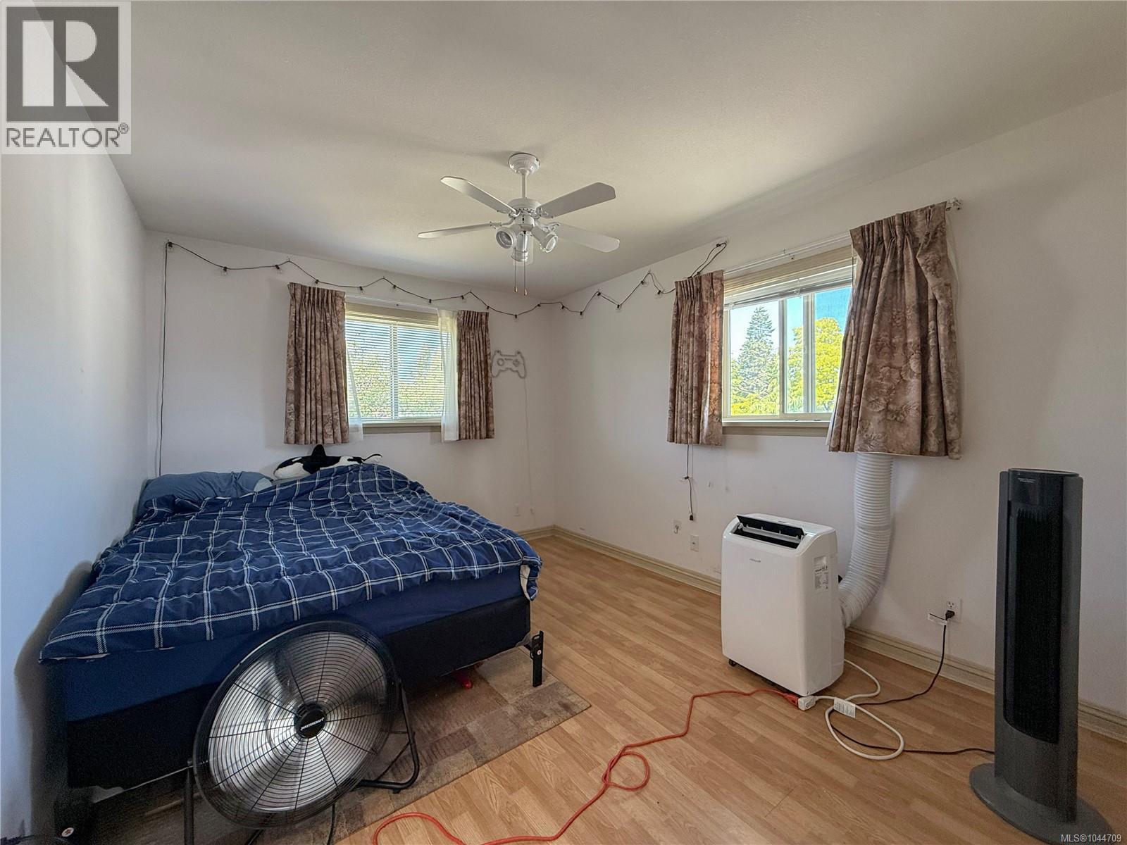 4453 Barclay Rd Property Photo 40