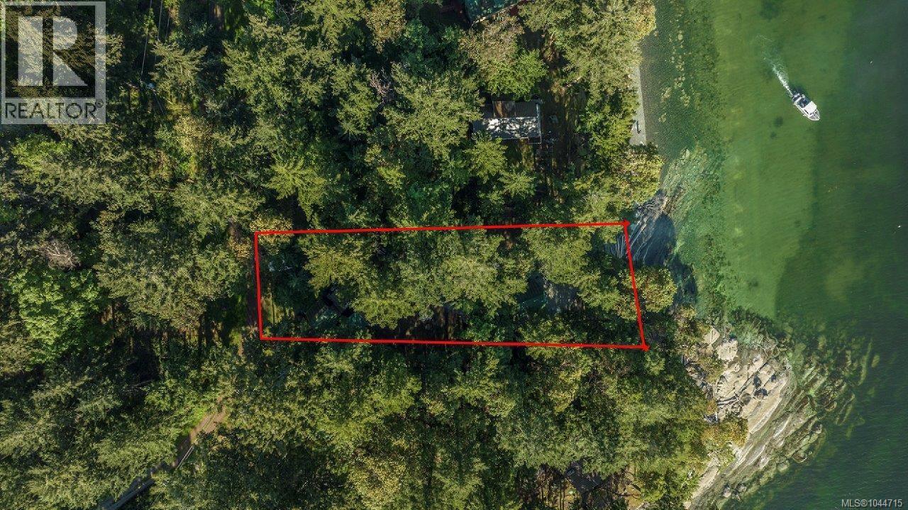 919 Salal Dr Property Photo 10