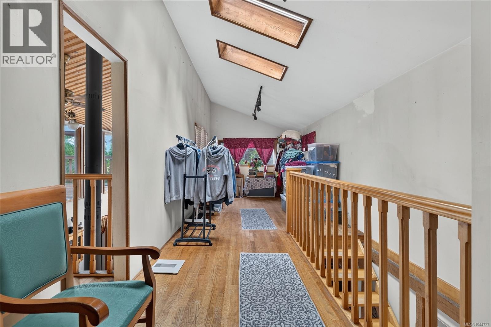 1012 Fairdowne Rd Property Photo 21