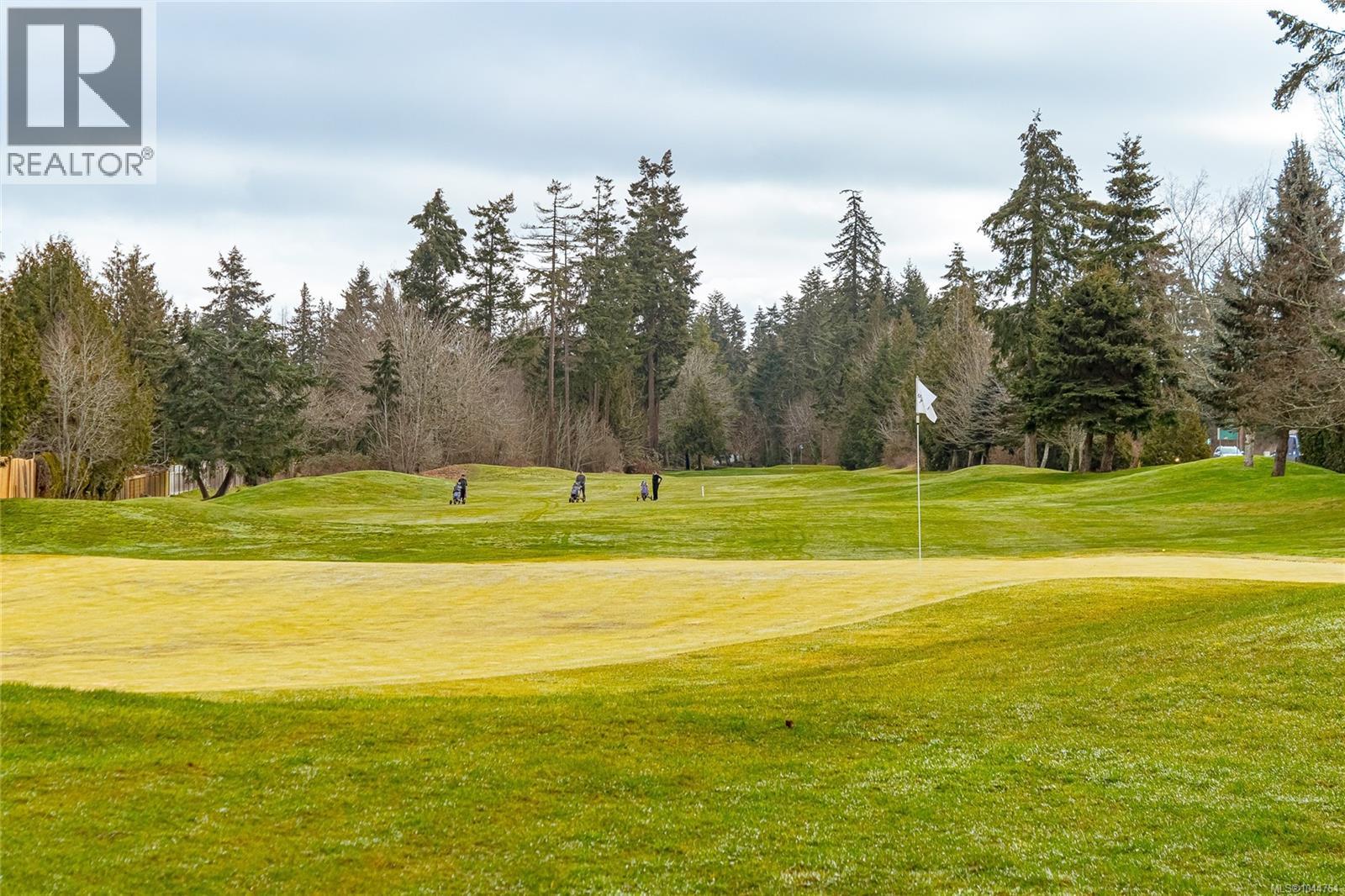599 Tournament Tour Property Photo 13
