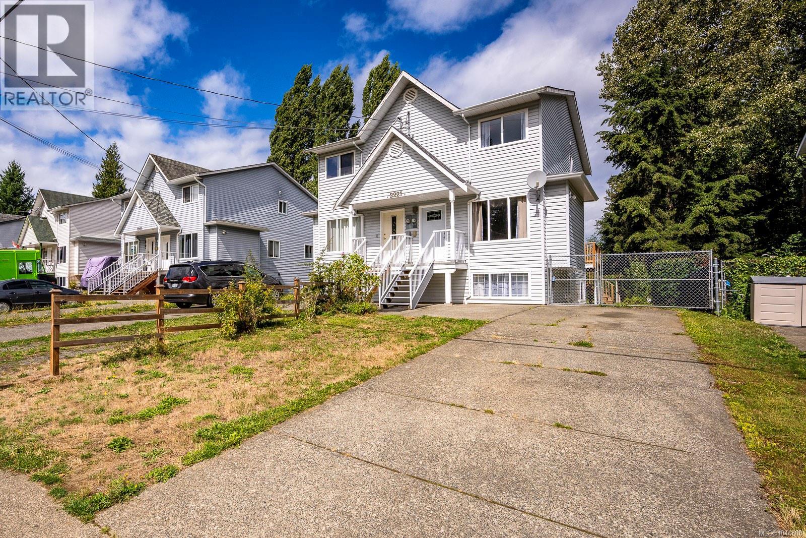 B 2221 Embleton Cres Property Photo 1