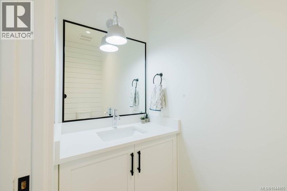 30 Jedburgh Rd Property Photo 23