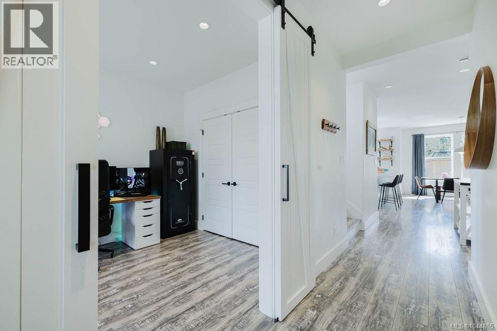 30 Jedburgh Rd Property Photo 24