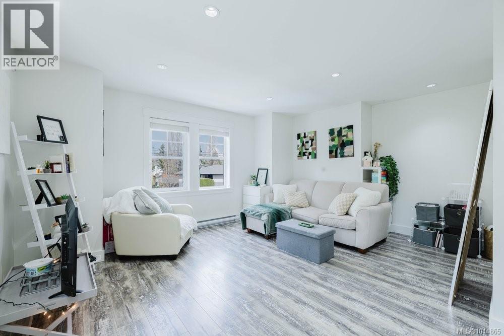 30 Jedburgh Rd Property Photo 42