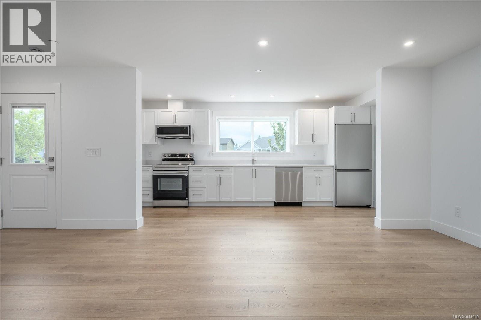 3800 Marjorie Way Property Photo 30
