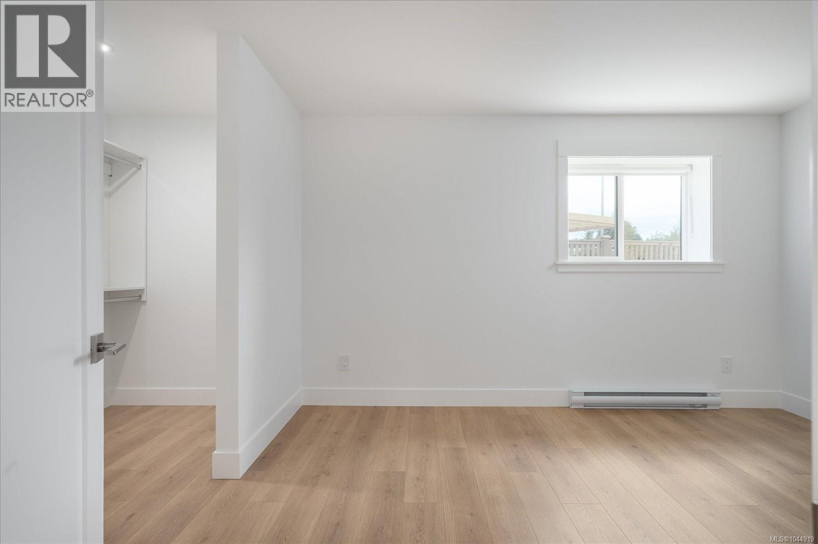 3800 Marjorie Way Property Photo 34