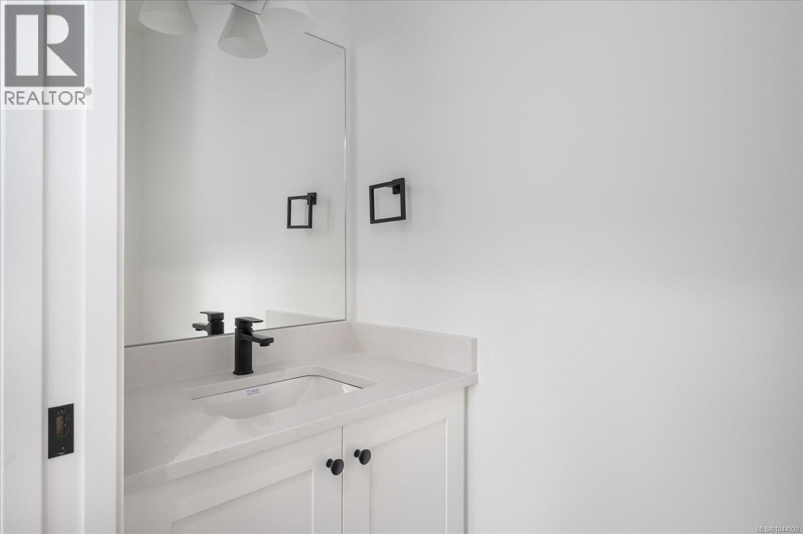 3802 Marjorie Way Property Photo 15