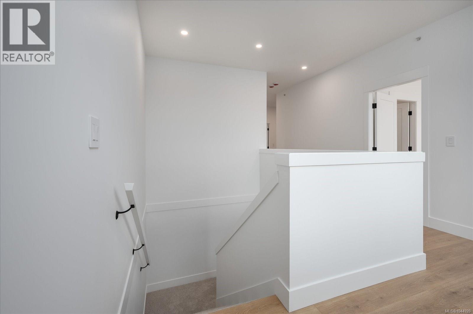3802 Marjorie Way Property Photo 19