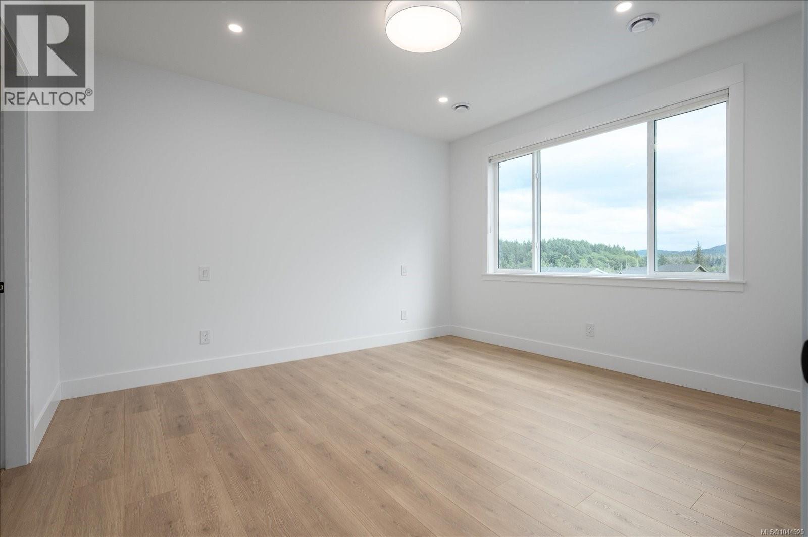 3802 Marjorie Way Property Photo 20