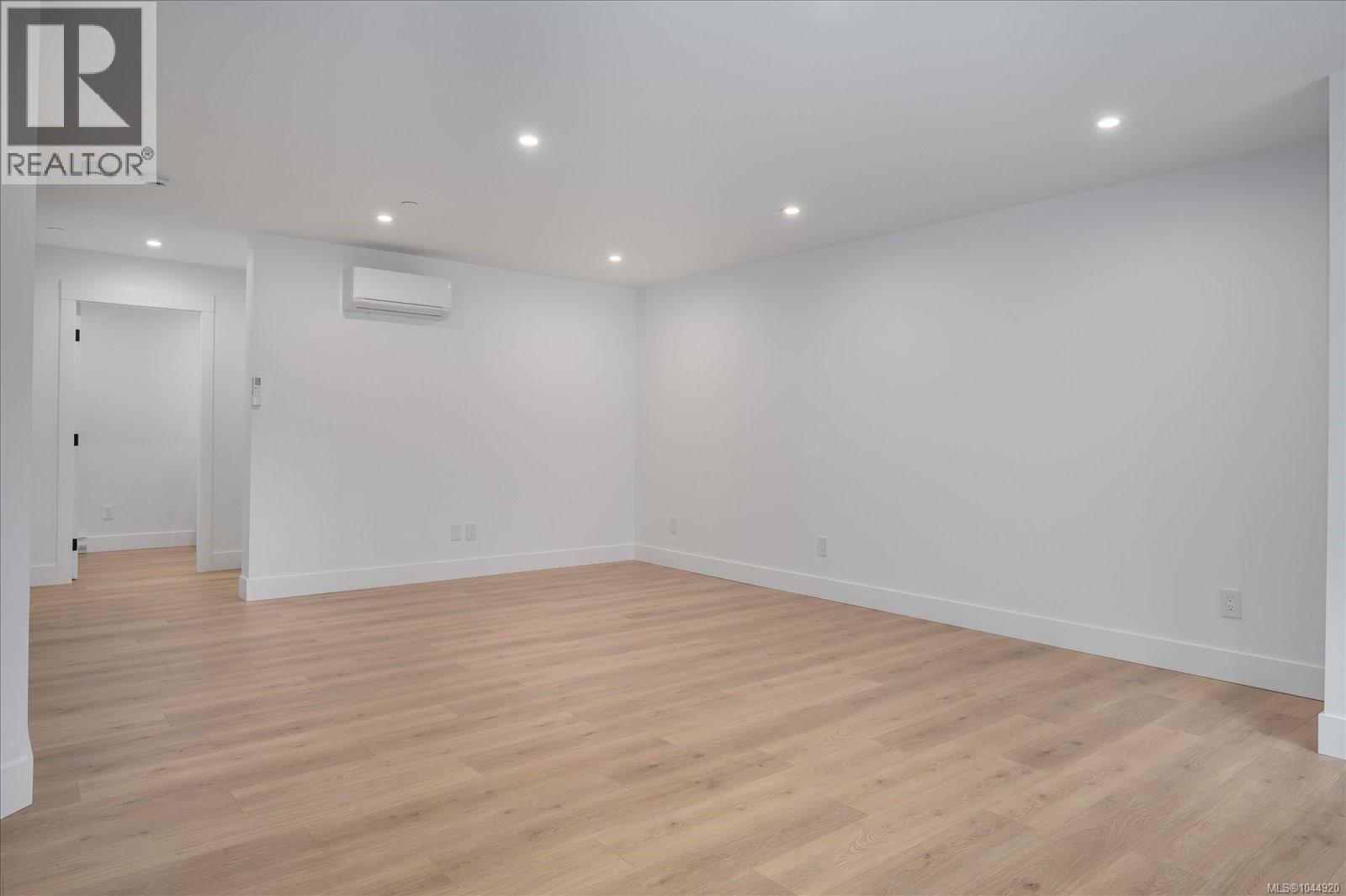 3802 Marjorie Way Property Photo 34