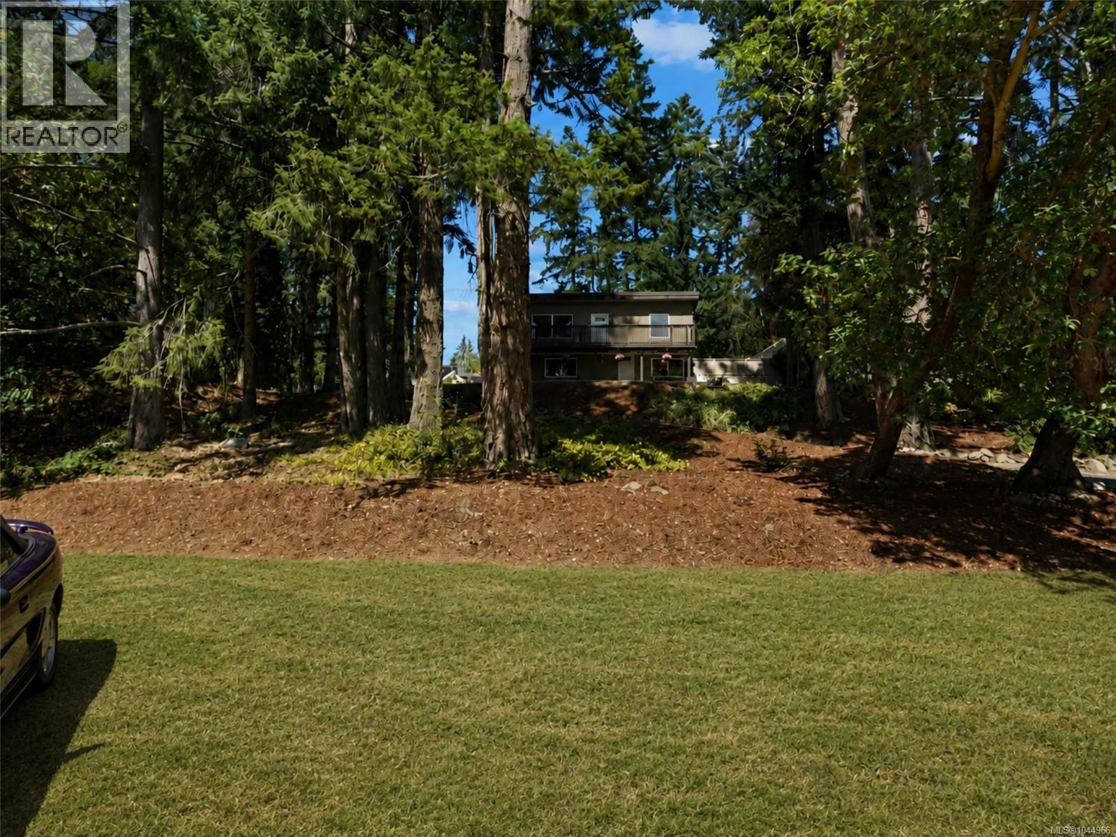 1084 Tatlow Rd Property Photo 44