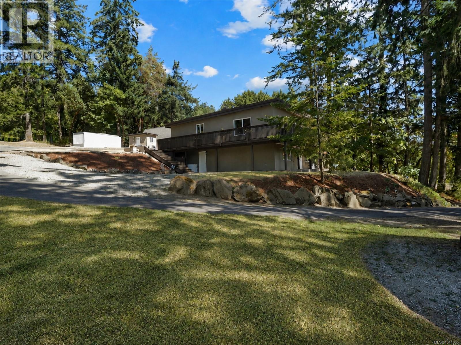 1084 Tatlow Rd Property Photo 47