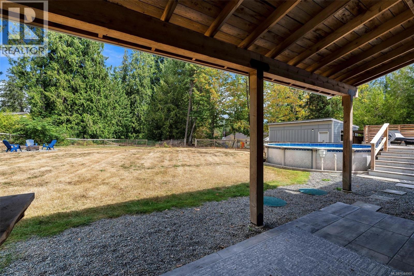 1127 Stuart Cres Property Photo 52