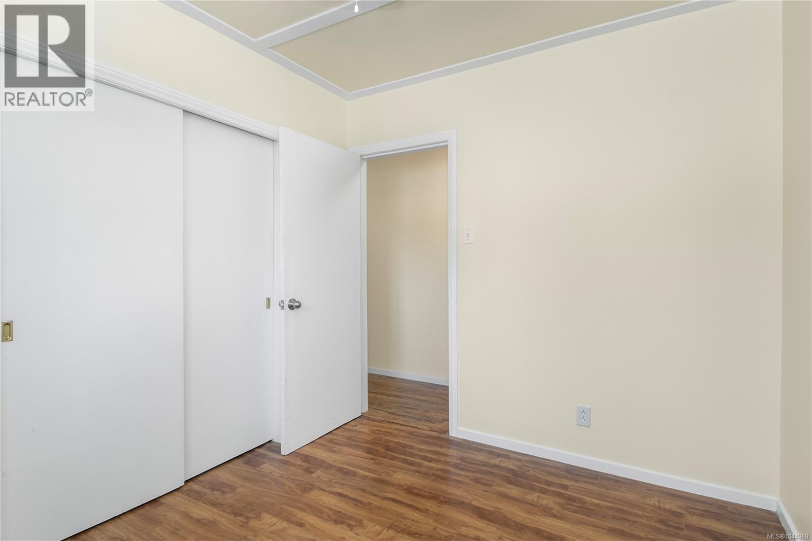 541 Colwyn St Property Photo 22