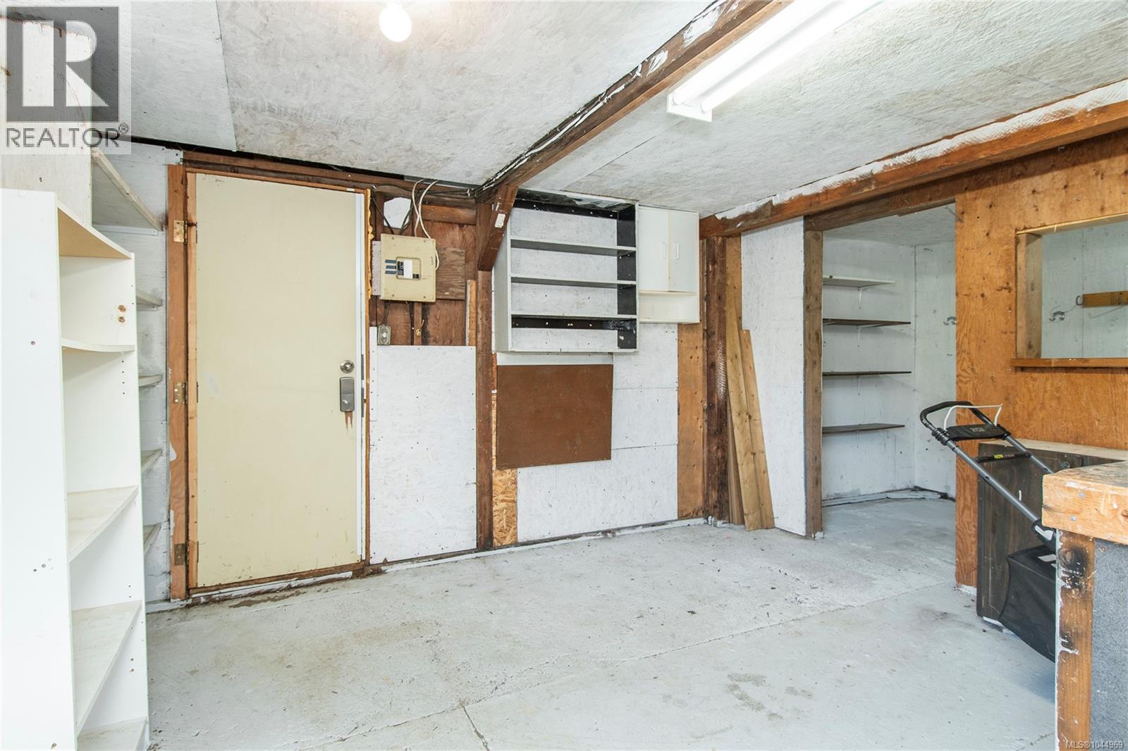 541 Colwyn St Property Photo 35