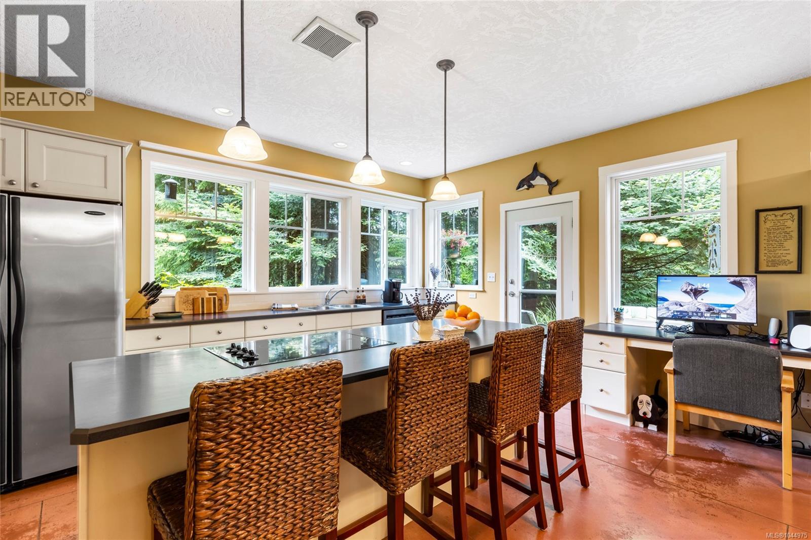 6280 Sooke Rd Property Photo 9